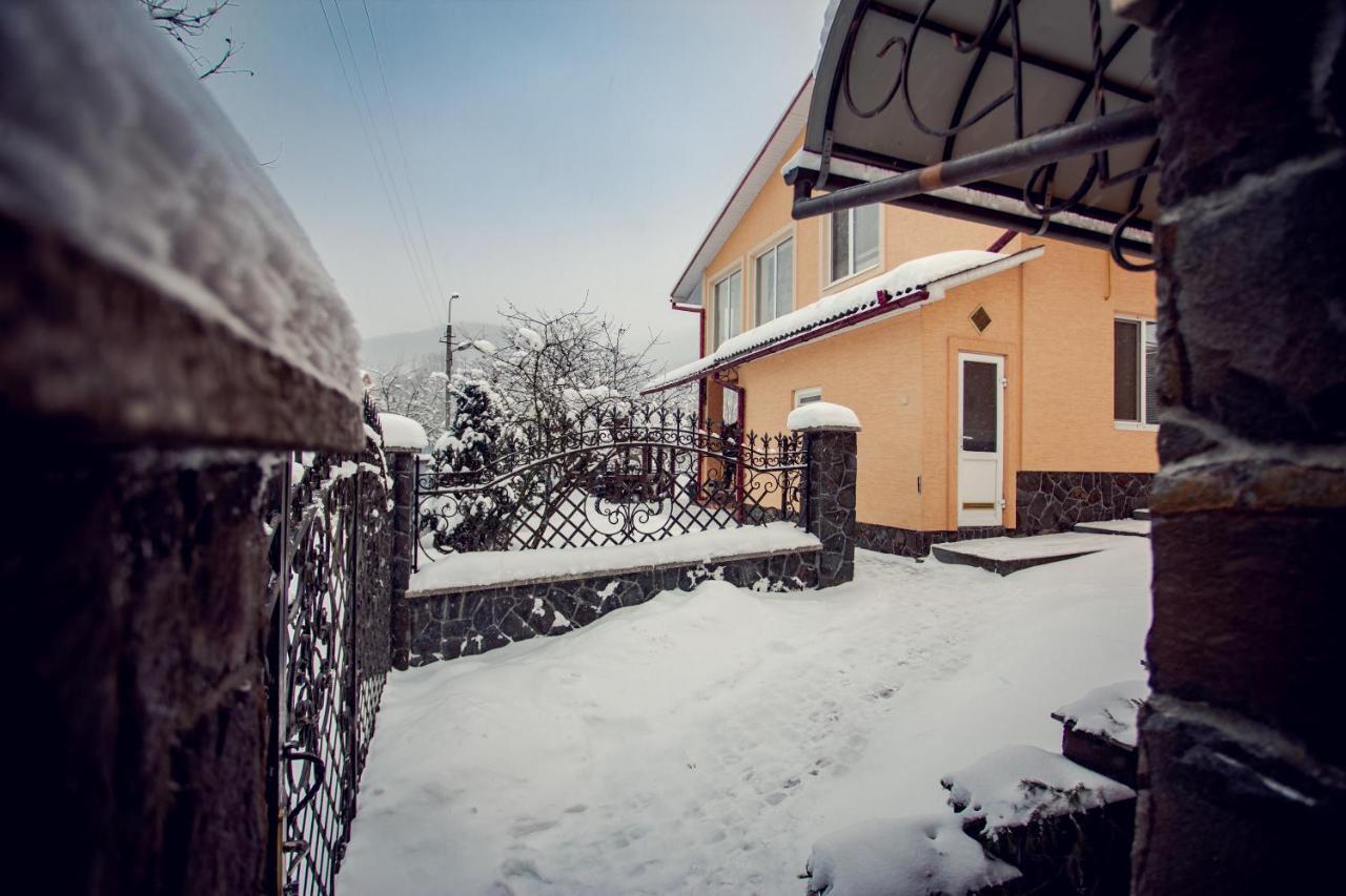 Hotel U Eli Polyana  Zewnętrze zdjęcie